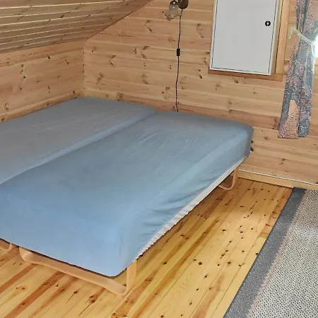 Nyaraló Hjalmarhytta *