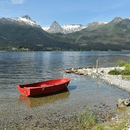 Hjalmarhytta Holiday home