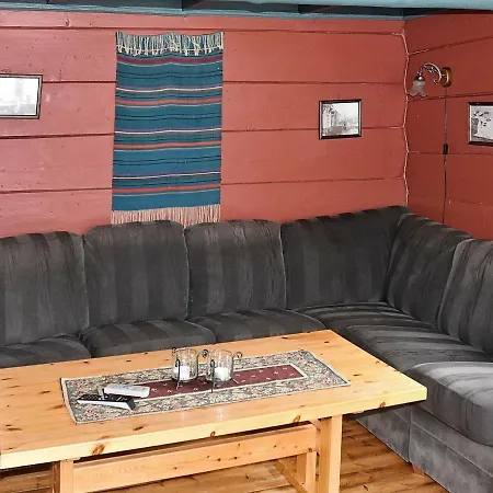 Hjalmarhytta Holiday home *