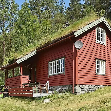Hjalmarhytta Nyaraló *